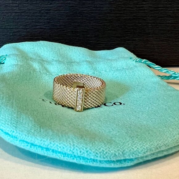 Tiffany and Co. Somerset ring, sterling silver with diamonds, size 4.5 - Picture 4 of 16